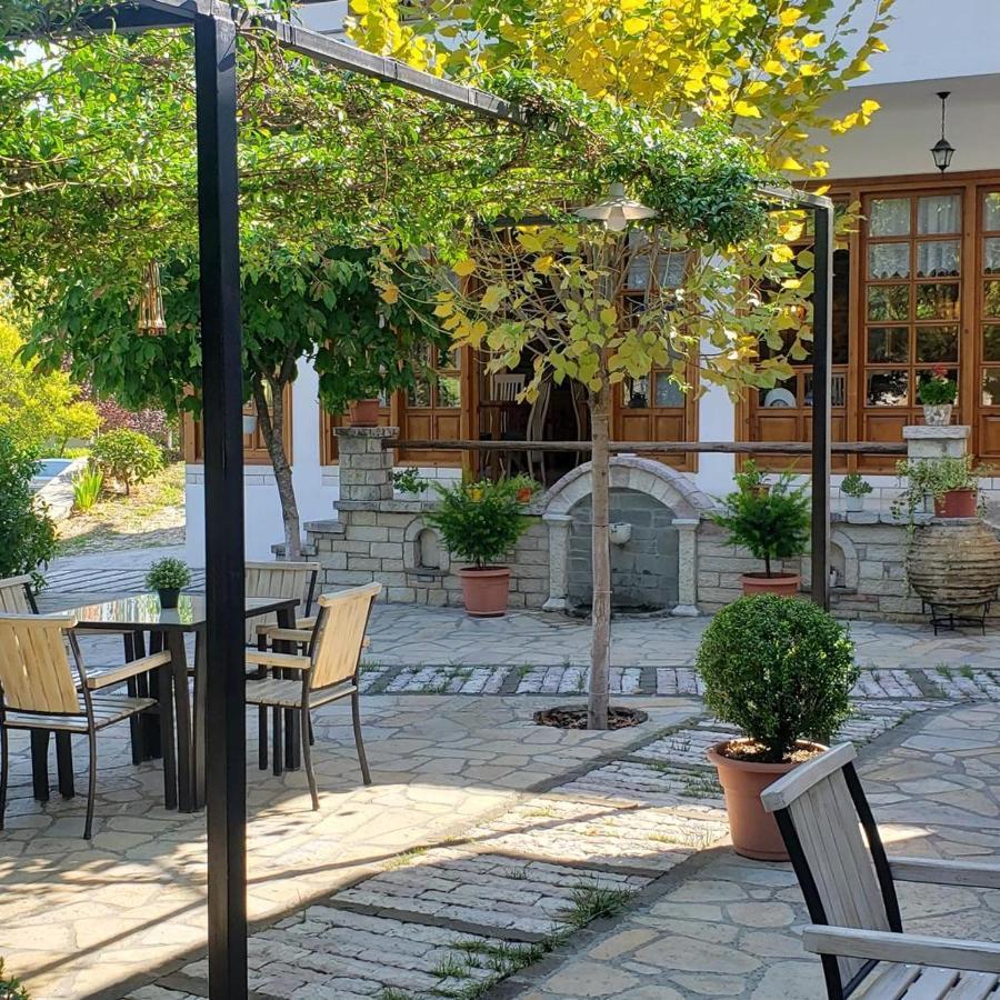 Hotel Gjirokastra Exterior photo