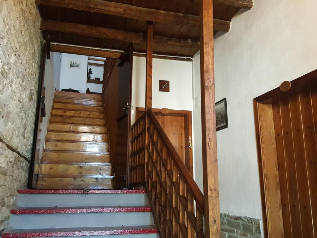 Hotel Gjirokastra Exterior photo